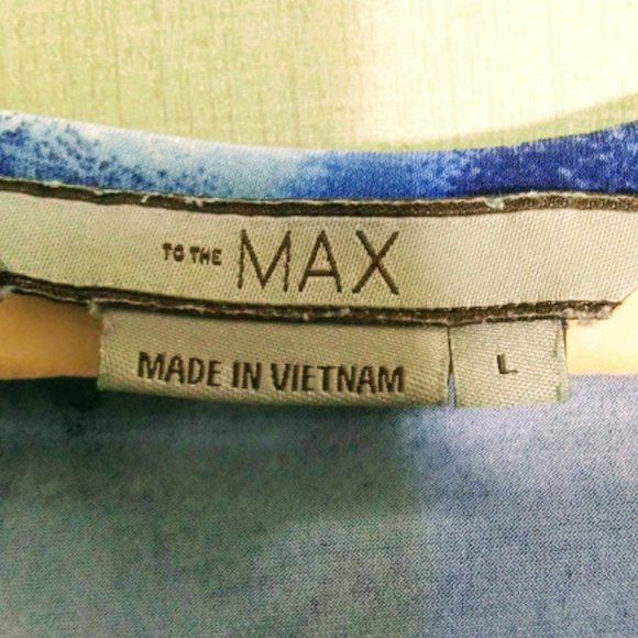 SCOOP NECK*3/4 LENGTH SLEEVES*PULL ON TOP*WOMEN SIZE L*BLUE & WHITE. - Picture 5 of 7